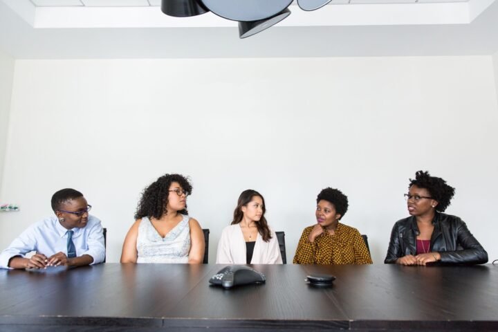 Salesforce employees gathered in a collaborative meeting reflecting the Ohana culture